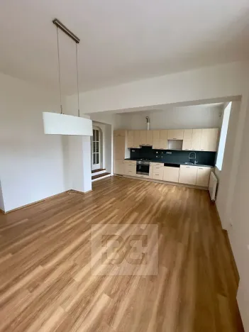 Pronájem bytu 3+kk, Praha - Smíchov, Na Provaznici, 74 m2