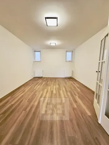 Pronájem bytu 3+kk, Praha - Smíchov, Na Provaznici, 74 m2