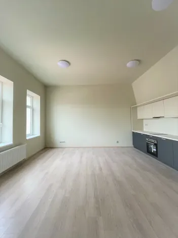 Pronájem bytu 1+kk, Příbram, náměstí T. G. Masaryka, 40 m2