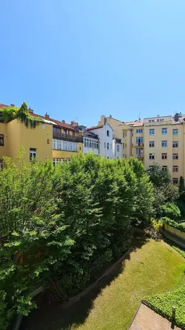 Pronájem bytu 2+kk, Praha - Podolí, Nedvědovo náměstí, 51 m2