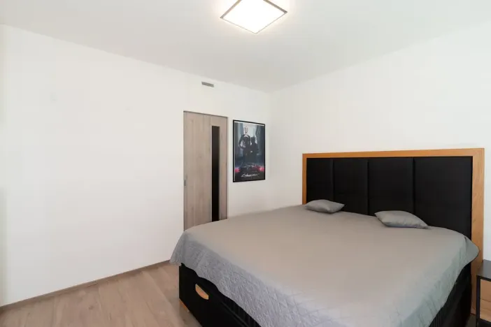 Pronájem bytu 2+kk, Praha, Ocelářská, 55 m2