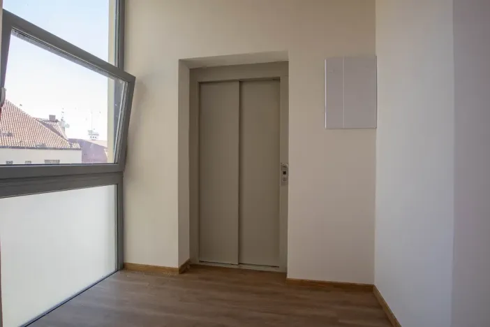 Pronájem kanceláře, Říčany, 17. listopadu, 17 m2