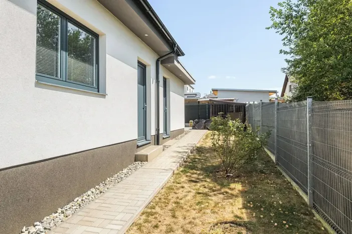 Prodej rodinného domu, Benešov, 148 m2