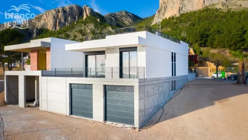 Prodej rodinného domu, Polop, Alicante, Španělsko, 200 m2
