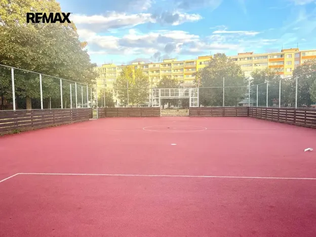 Prodej bytu 3+1, Praha - Prosek, Veltruská, 58 m2