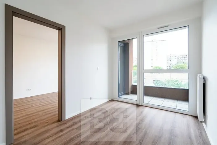 Pronájem bytu 2+kk, Praha - Černý Most, Arnošta Valenty, 41 m2