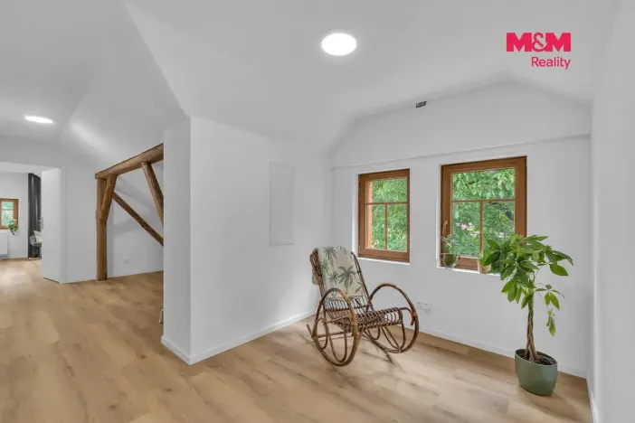 Prodej zemědělské usedlosti, Radim - Lháň, 180 m2