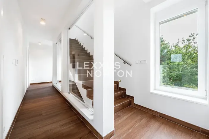 Pronájem rodinného domu, Praha - Břevnov, Falcká, 500 m2