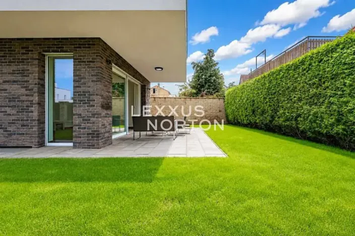 Pronájem rodinného domu, Praha - Břevnov, Falcká, 500 m2