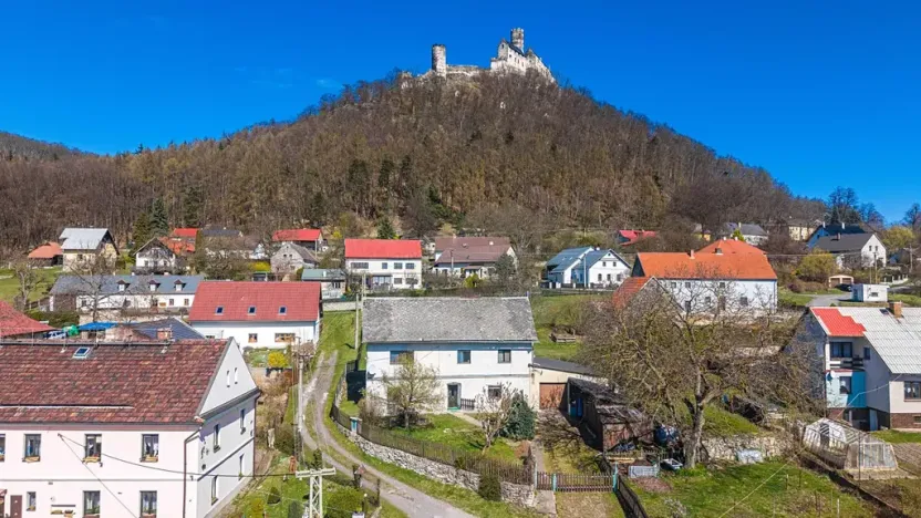 Prodej rodinného domu, Bezděz, 168 m2