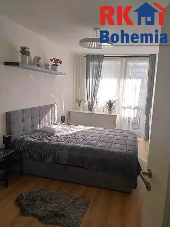 Pronájem bytu 2+1, Praha - Vršovice, Tádžická, 58 m2