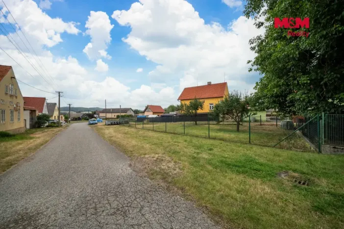 Prodej pozemku pro bydlení, Lhota pod Radčem, 248 m2