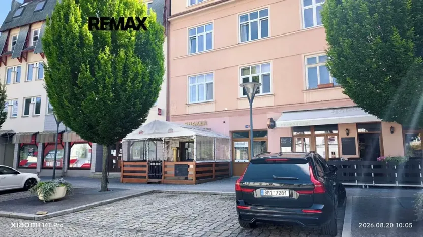 Pronájem obchodního prostoru, Jeseník, Masarykovo nám., 81 m2
