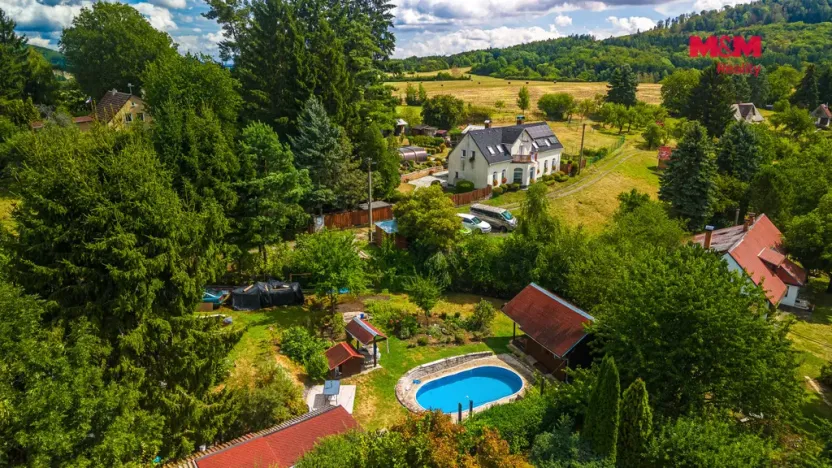 Prodej pozemku pro bydlení, Žandov - Radeč, 858 m2