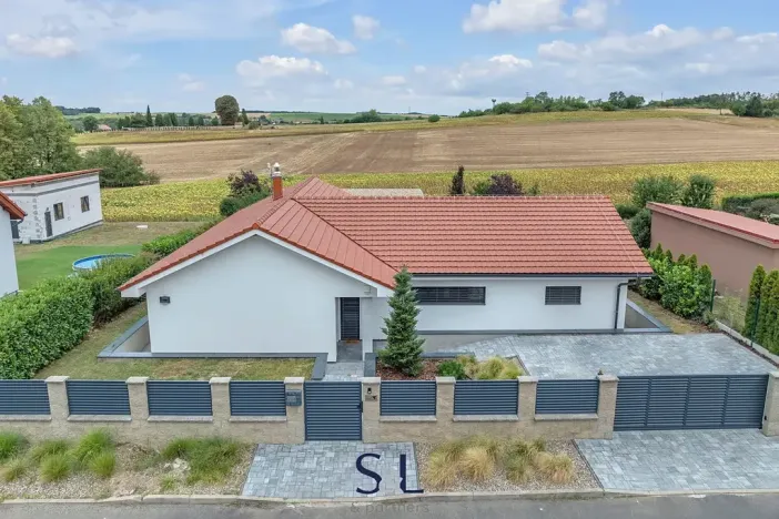 Prodej rodinného domu, Libkovice pod Řípem, 152 m2