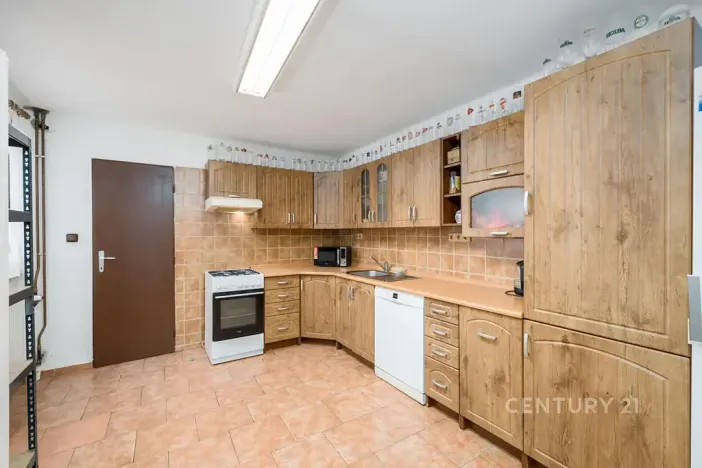 Prodej rodinného domu, Velké Žernoseky, 177 m2