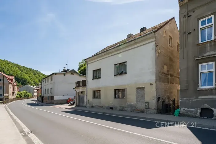 Prodej vícegeneračního domu, Benešov nad Ploučnicí, Českolipská, 244 m2