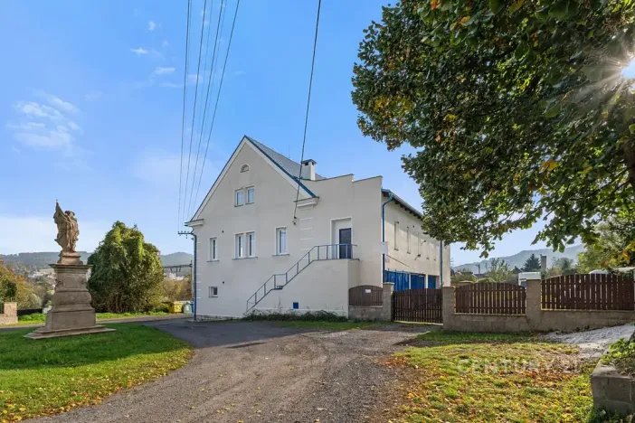 Prodej komerční nemovitosti, Děčín, Vilsnická, 900 m2
