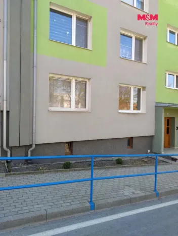 Prodej bytu 3+1, Ryžoviště, nám. Míru, 80 m2