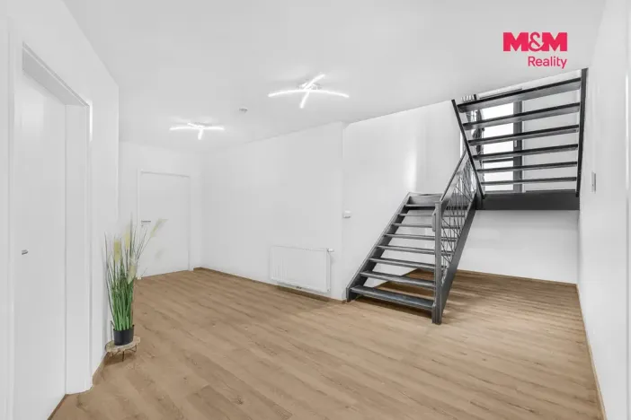Pronájem bytu 5+kk, Praha - Smíchov, Podbělohorská, 250 m2