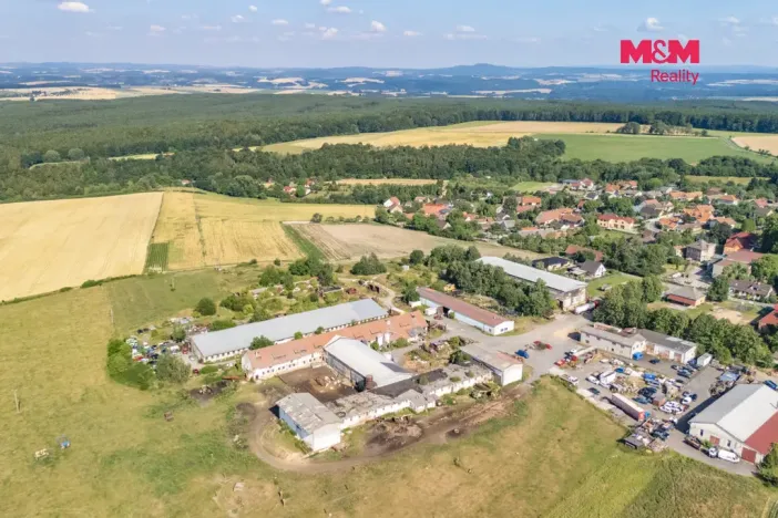 Prodej komerčního pozemku, Obora, 923 m2