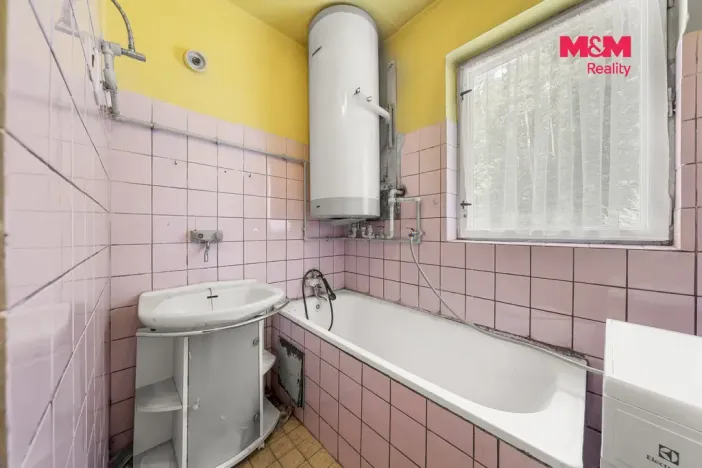 Prodej bytu 3+1, Janská, 80 m2