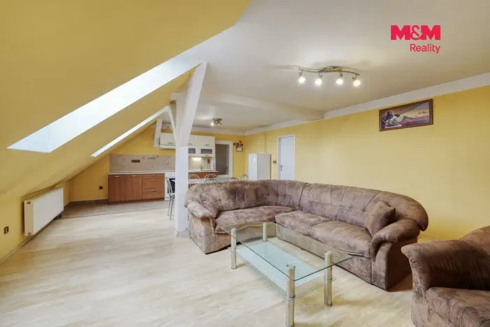 Prodej rodinného domu, Bohy, 152 m2