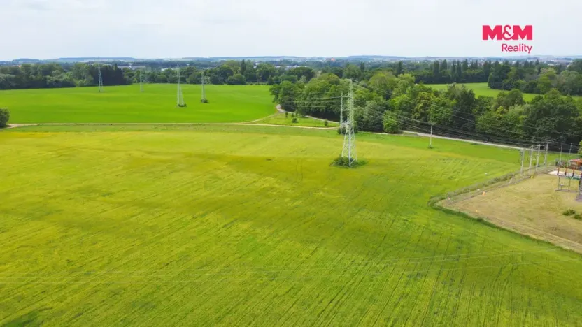 Prodej komerčního pozemku, Hradec Králové - Třebeš, 6364 m2