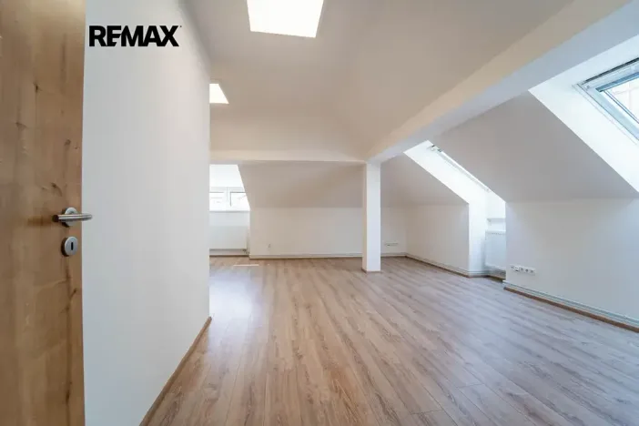 Pronájem bytu 3+kk, Kutná Hora, Jiřího z Poděbrad, 63 m2