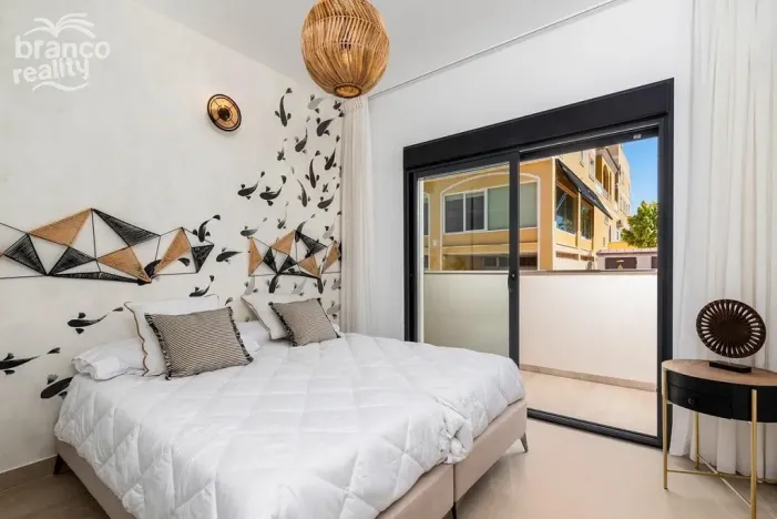 Prodej bytu 4+kk, Benijofar, Alicante, Španělsko, 83 m2