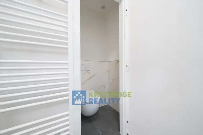 Pronájem bytu 2+1, Stará Paka, Tovární, 60 m2