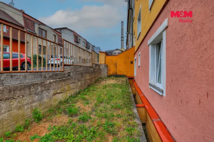 Pronájem bytu 2+1, Karlovy Vary - Bohatice, Na Výšině, 45 m2