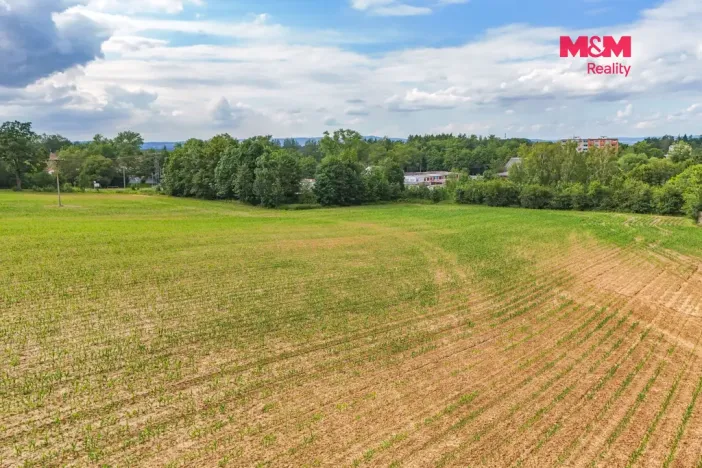 Prodej komerčního pozemku, Cheb, 11985 m2