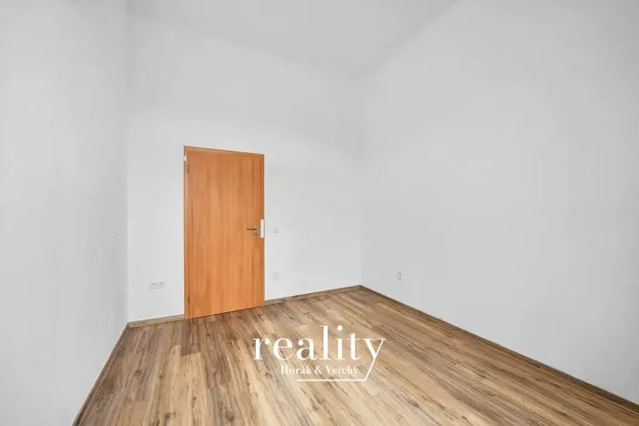 Pronájem bytu 2+1, Jihlava, Na Bělidle, 76 m2