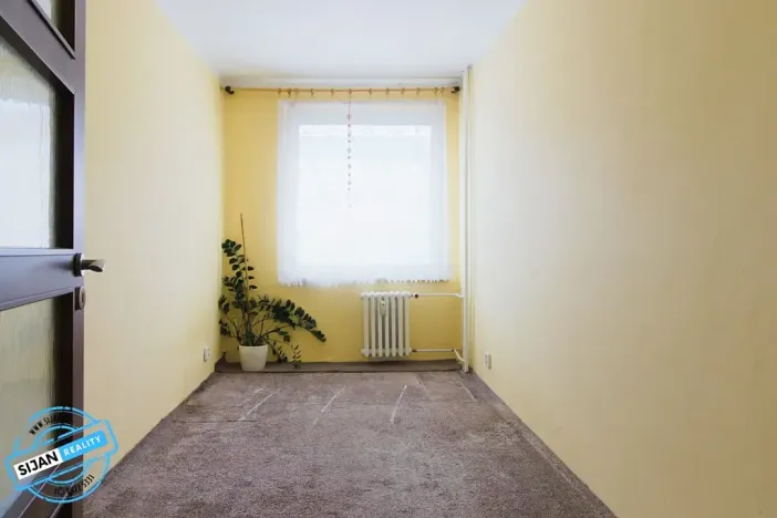 Prodej bytu 3+1, Krnov, SPC B, 76 m2