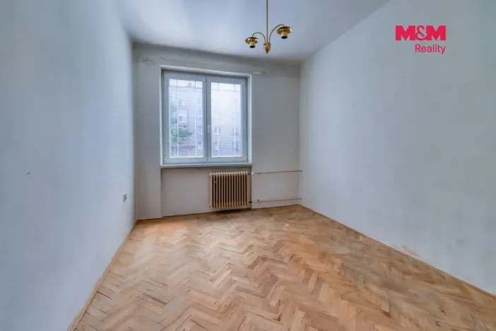 Prodej bytu 3+1, Nýrsko, Sídliště I, 56 m2