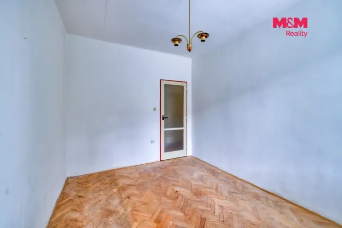 Prodej bytu 3+1, Nýrsko, Sídliště I, 56 m2