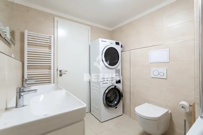 Prodej bytu 4+kk, Praha - Horní Měcholupy, Hornoměcholupská, 146 m2
