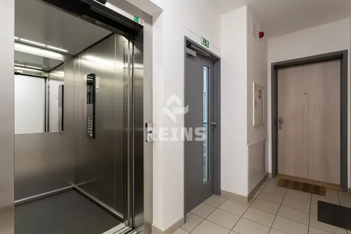 Prodej bytu 4+kk, Praha - Horní Měcholupy, Hornoměcholupská, 146 m2