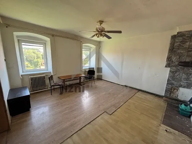 Prodej bytu 2+1, Uherčice, 98 m2