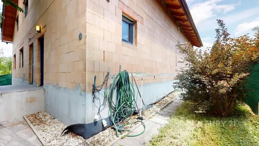Prodej rodinného domu, Ivaň, 319 m2