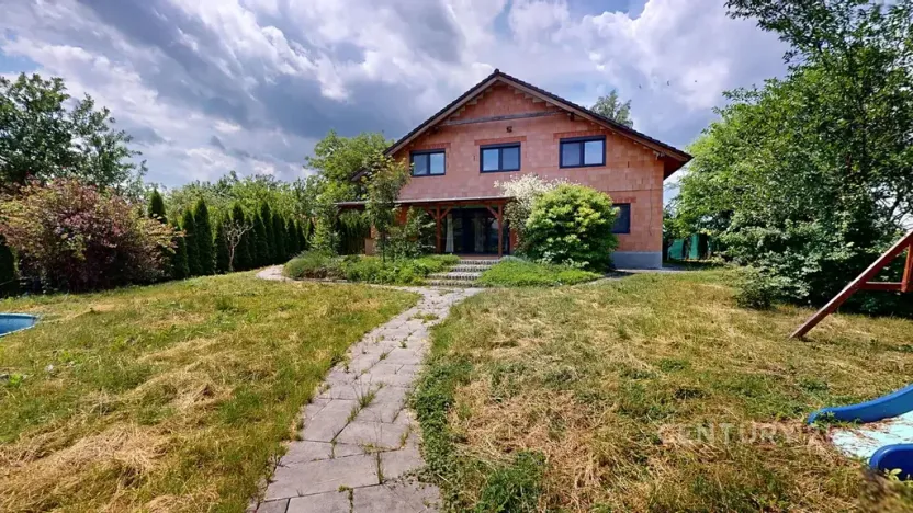 Prodej rodinného domu, Ivaň, 319 m2