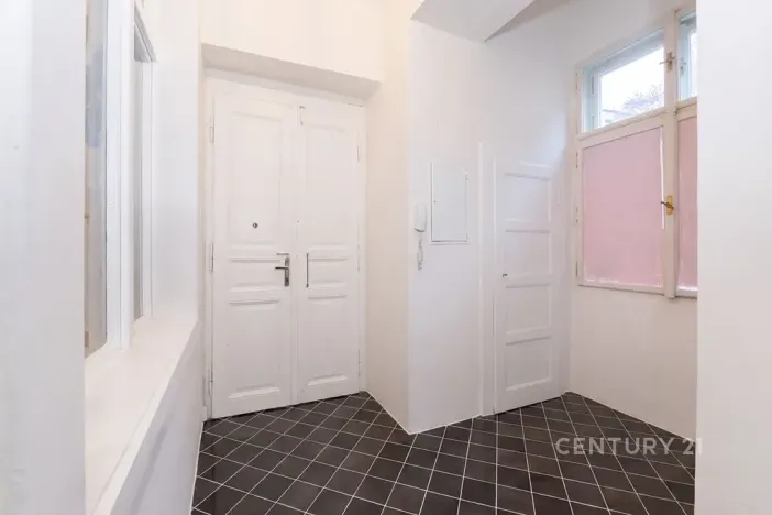 Prodej bytu 3+1, Praha - Holešovice, Veletržní, 100 m2