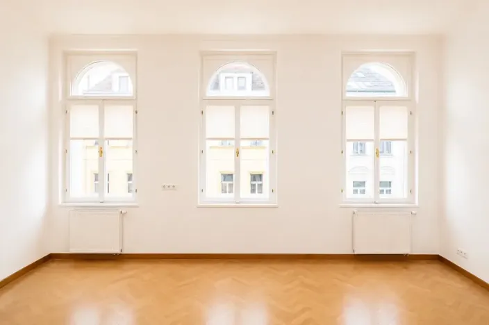 Prodej bytu 2+kk, Praha - Nové Město, Koubkova, 52 m2