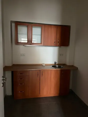 Pronájem obchodního prostoru, Praha - Holešovice, Dukelských hrdinů, 100 m2