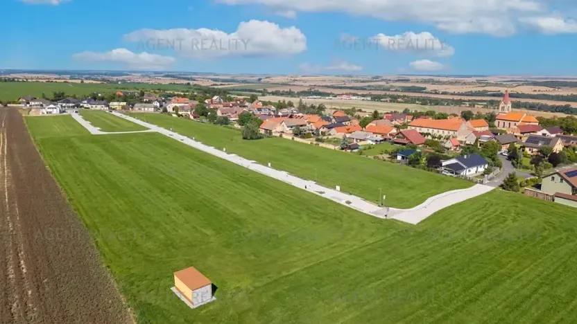Prodej pozemku pro bydlení, Slaný, 879 m2
