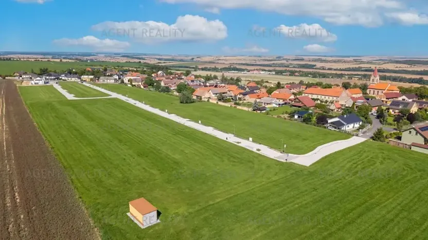 Prodej pozemku pro bydlení, Slaný, 842 m2