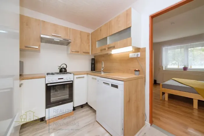Prodej rodinného domu, Hovorčovice, Stará náves, 118 m2