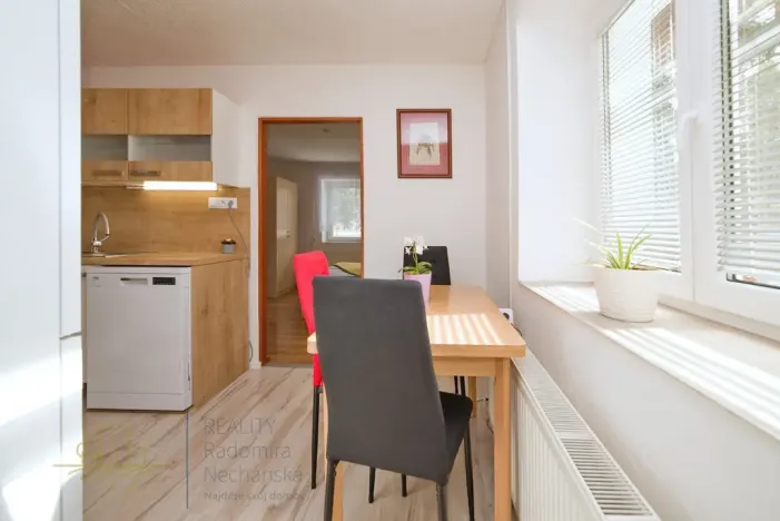 Prodej rodinného domu, Hovorčovice, Stará náves, 118 m2