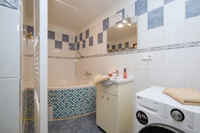 Prodej rodinného domu, Hovorčovice, Stará náves, 118 m2